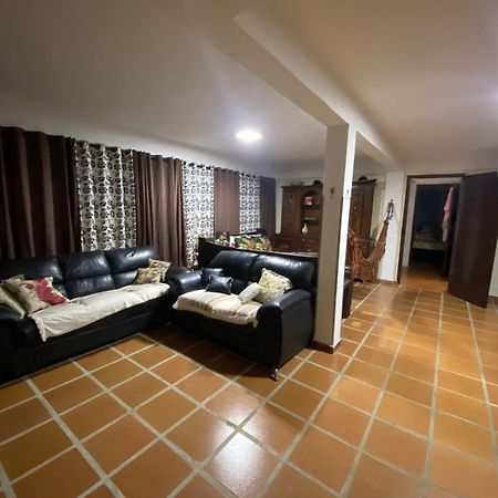 Chacara Ibiuna Villa Bagian luar foto